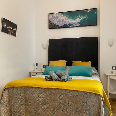 Quiet Apartment In The Heart Of Malaga Pool & Free Parking ภายนอก รูปภาพ