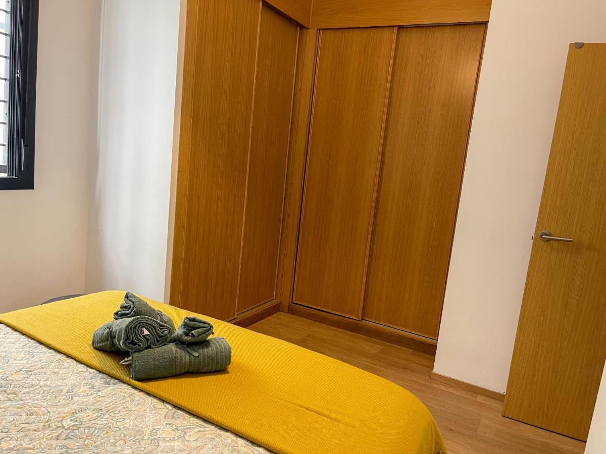 Quiet Apartment In The Heart Of Malaga Pool & Free Parking ภายนอก รูปภาพ