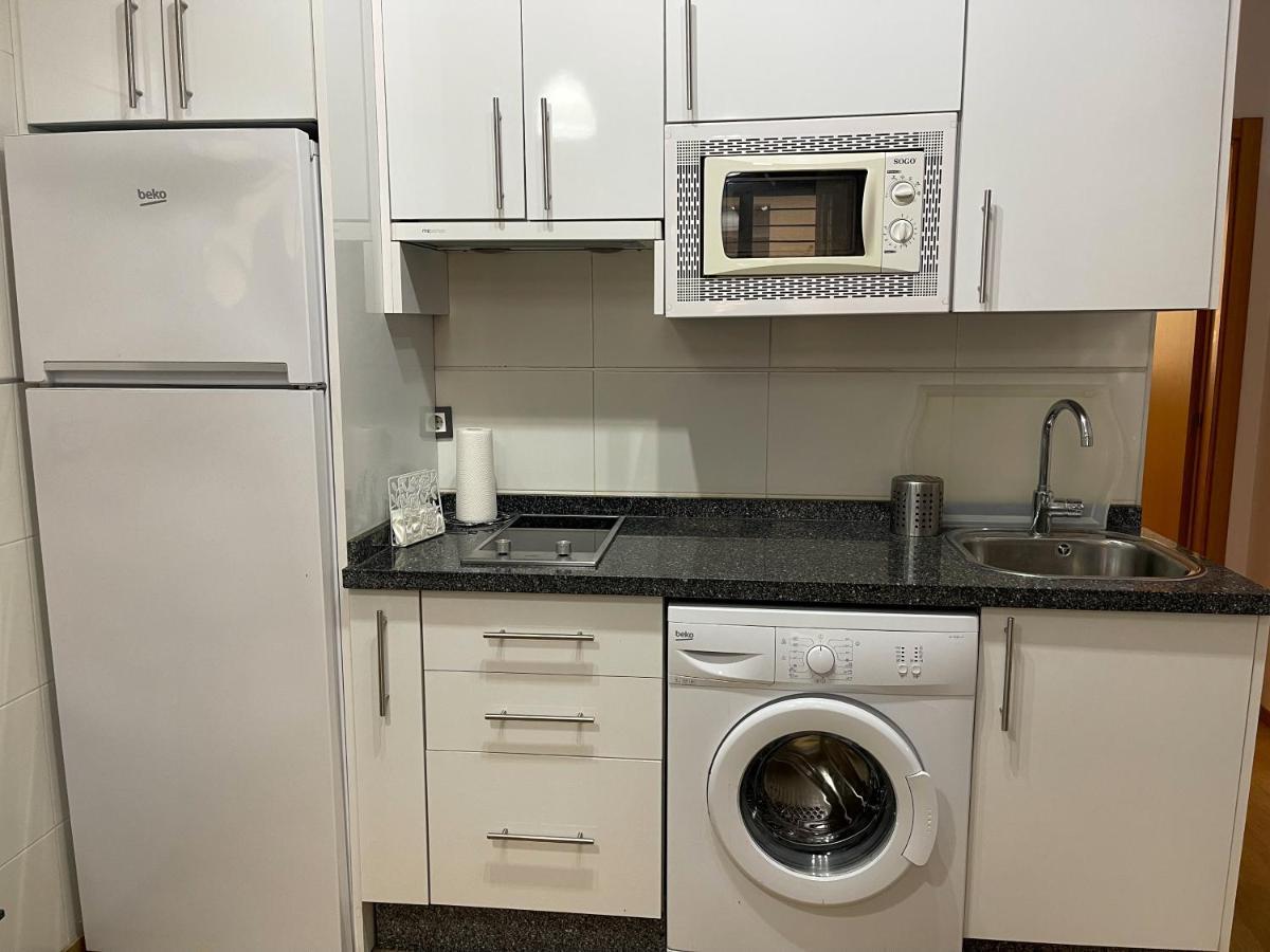 Quiet Apartment In The Heart Of Malaga Pool & Free Parking ภายนอก รูปภาพ